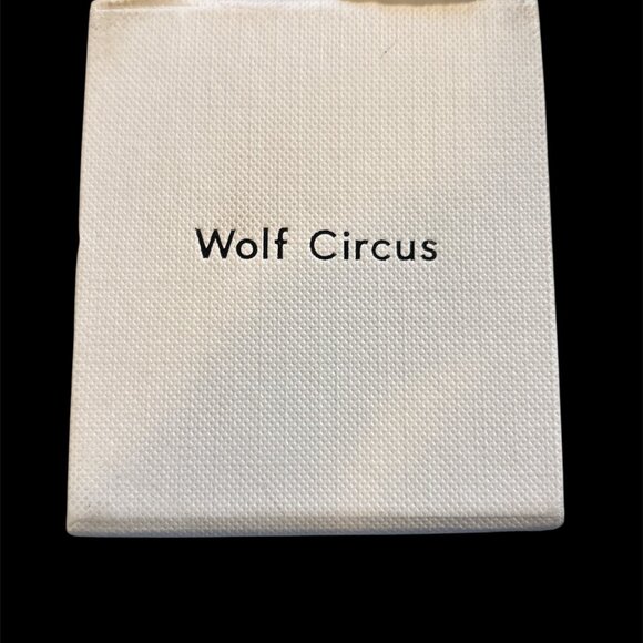 Wolf Circus Stainless Steel Parker Signet Ring Size 7 - Picture 3 of 3